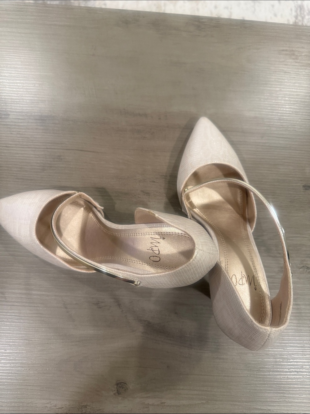 Women shoes